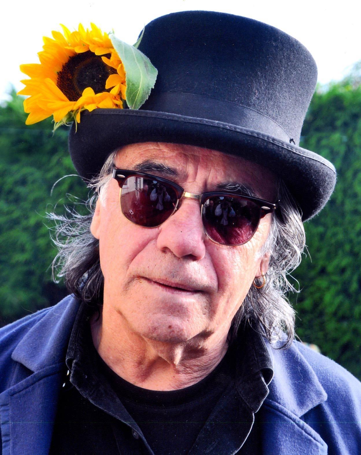 Read more about the article Jon Strong Huddersfield, West Yorkshire Death:Musical artist And West Yorkshire Music Scene Pillar